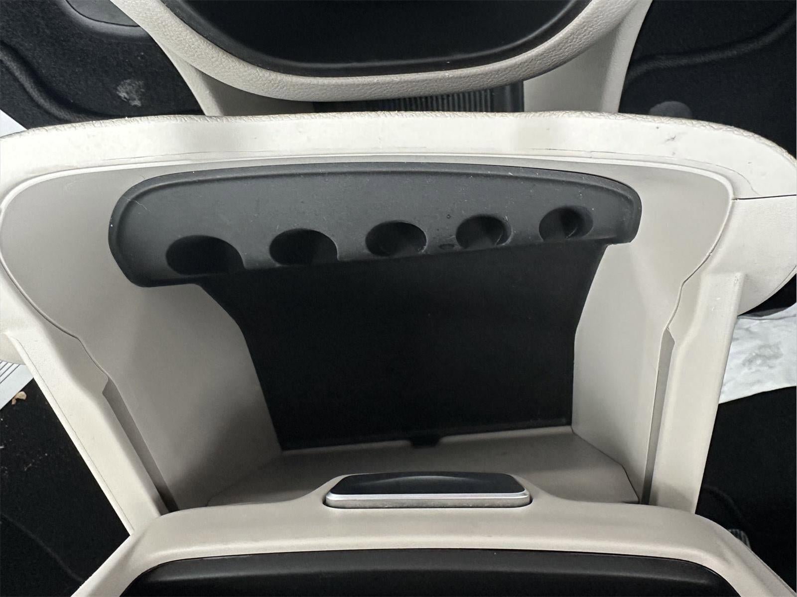 Used 2024 Chrysler Pacifica Select FWD image 31