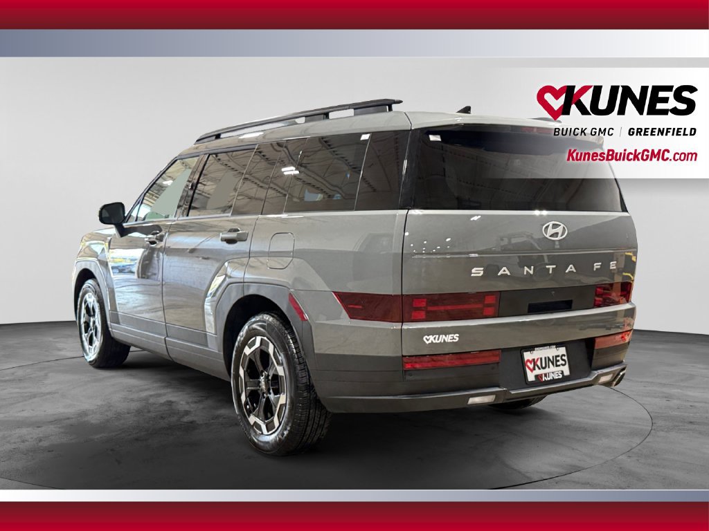 Used 2026 Hyundai Santa Fe SEL FWD image 8