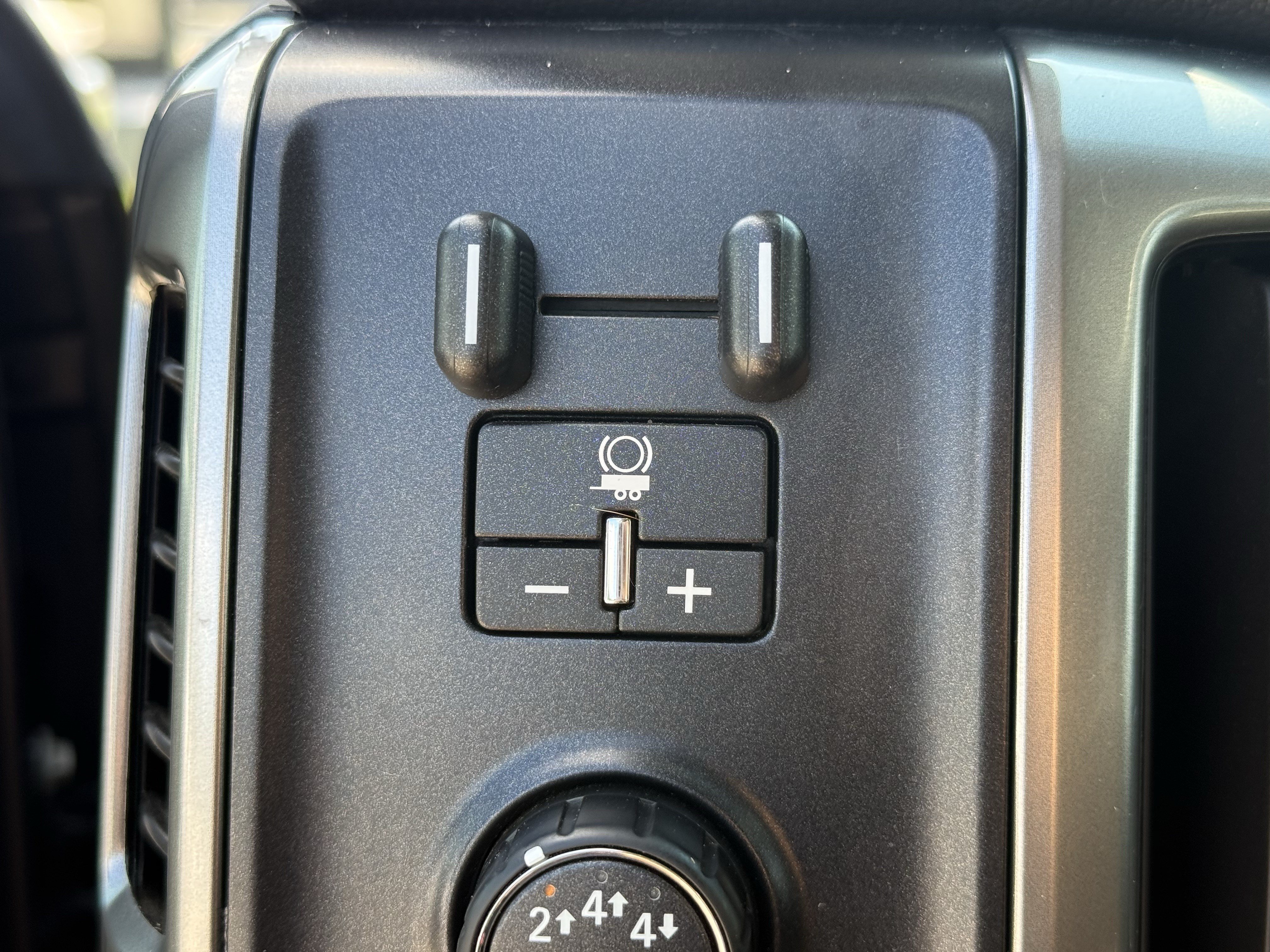 Used 2019 Chevrolet Silverado 3500 LTZ w/ LTZ Plus Package AWD/4WD image 24