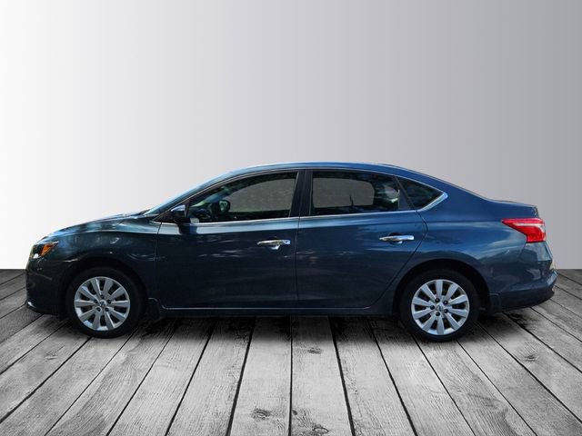 Used 2016 Nissan Sentra FWD image 2