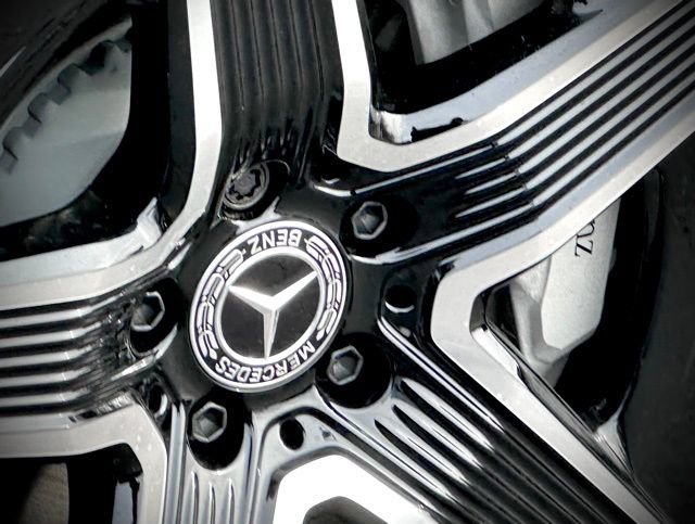 New 2026 Mercedes-Benz GLC 300 4MATIC image 14