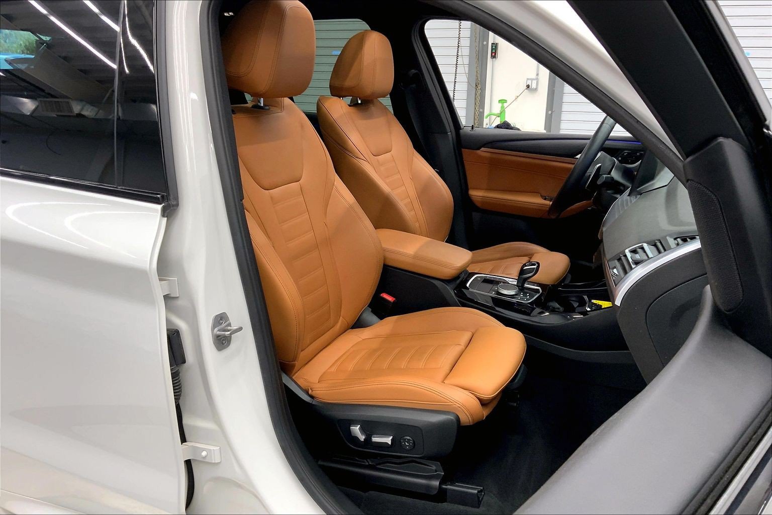 Used 2024 BMW X3 xDrive30i w/ Premium Package AWD/4WD image 19