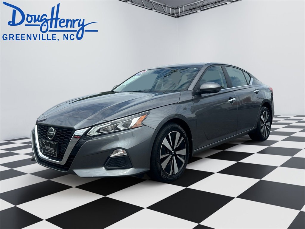 Used 2022 Nissan Altima 2.5 SV w/ SV Premium Package image 1