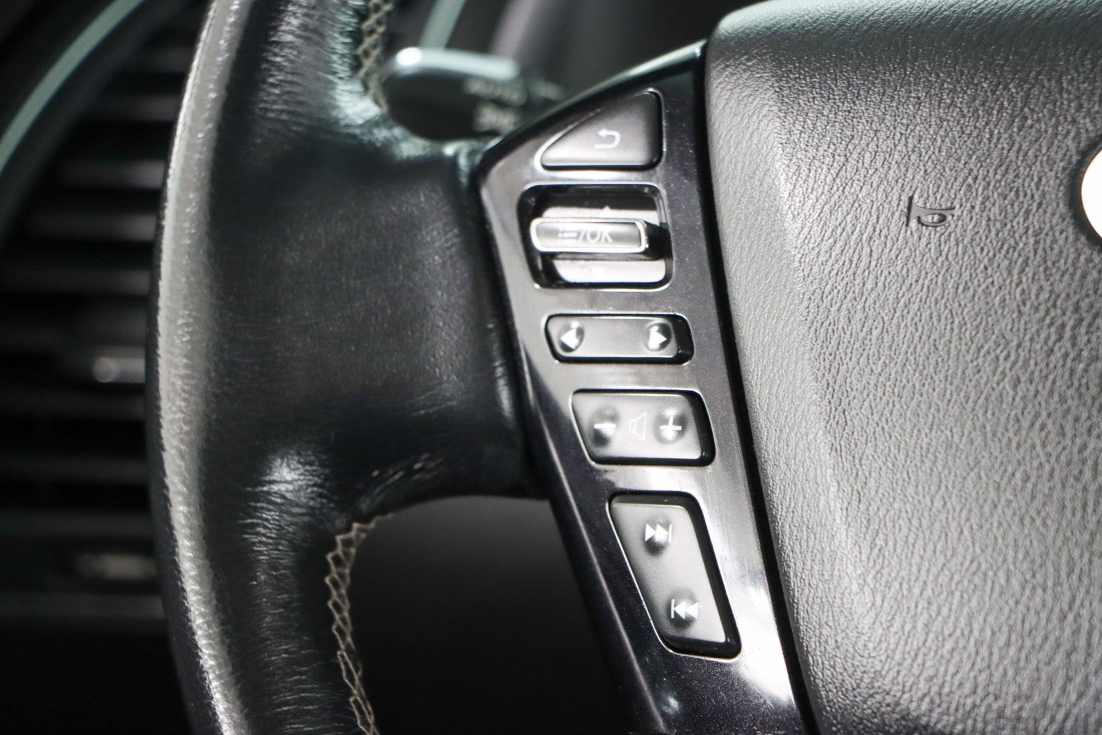 Used 2024 INFINITI QX80 Luxe AWD/4WD image 14