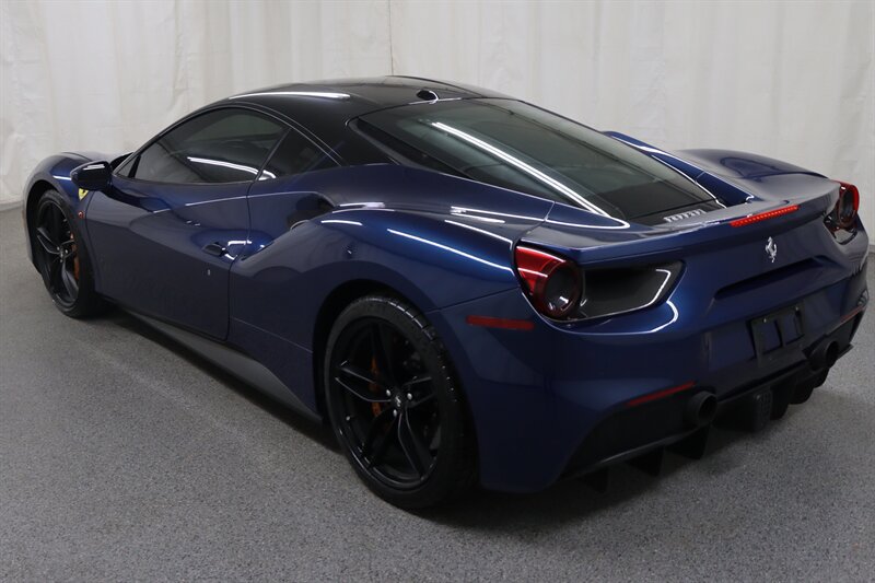 Used 2017 Ferrari 488 GTB RWD image 5