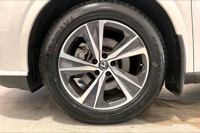 Used 2023 Lexus RX 350h w/ Cold Area Package AWD/4WD image 34