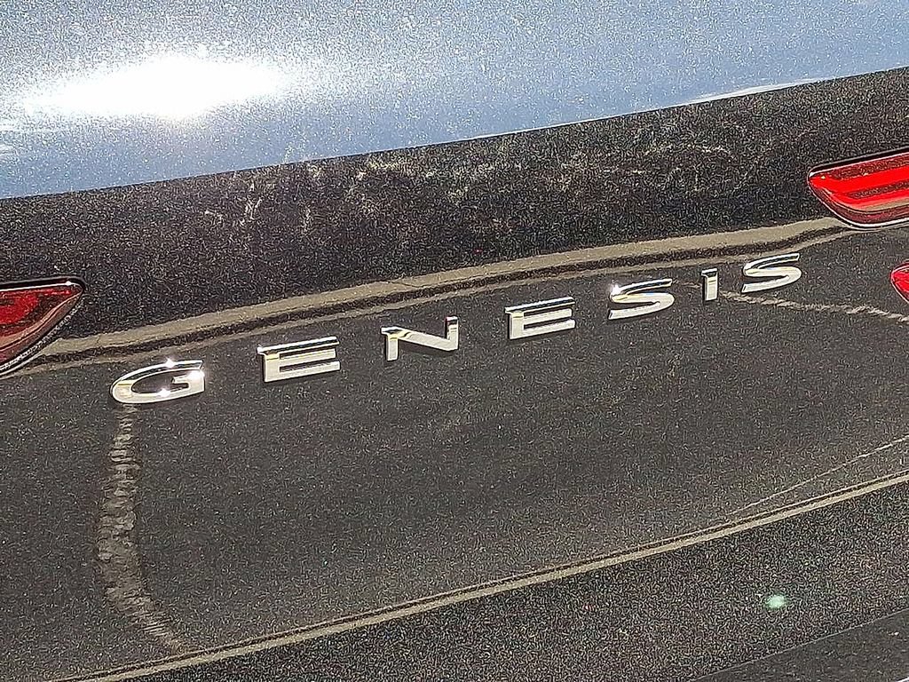 New 2026 Genesis GV70 2.5T Advanced w/ G1 Accessory Package AWD/4WD image 13