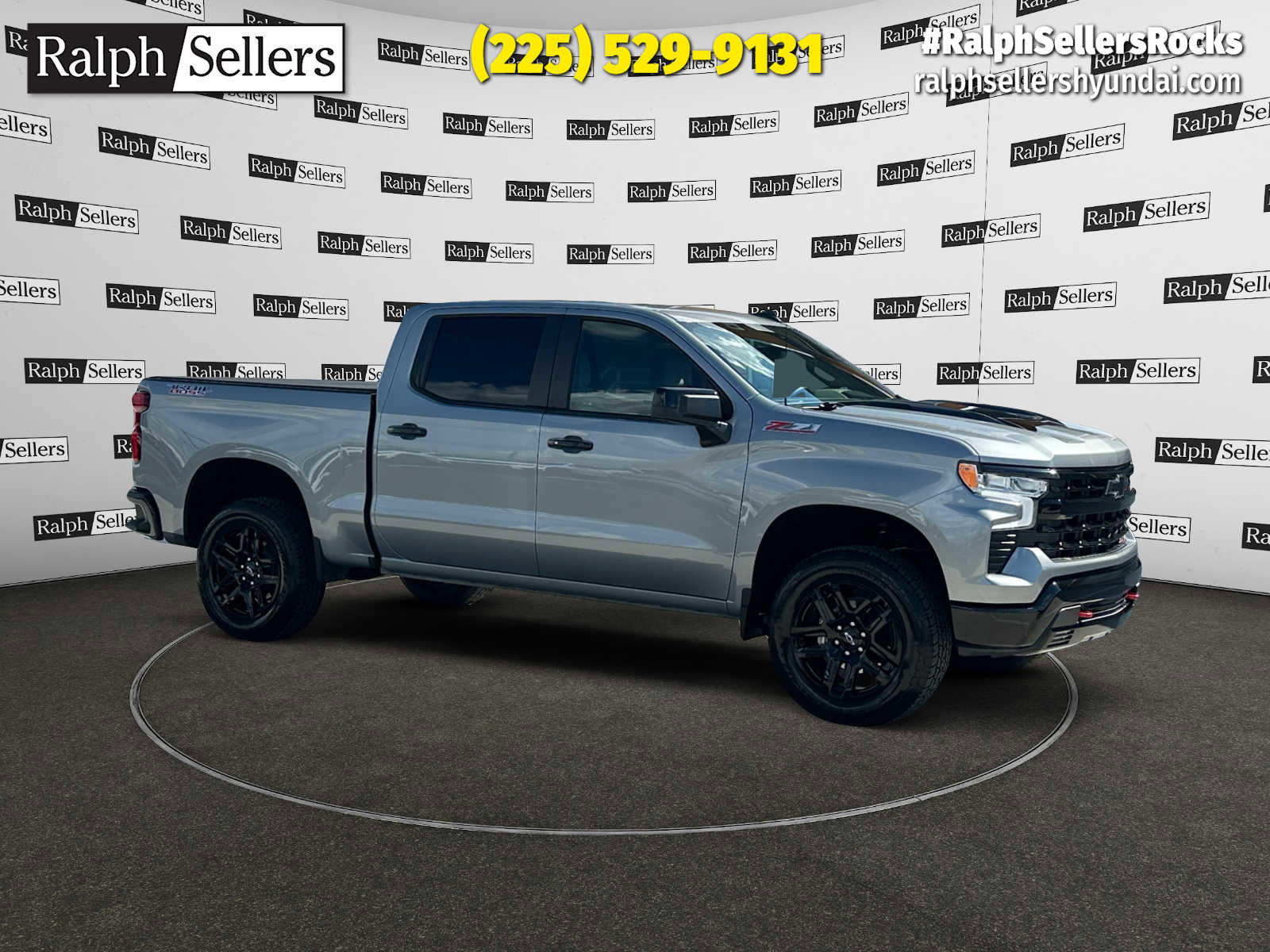 Used 2024 Chevrolet Silverado 1500 LT Trail Boss w/ Convenience Package II