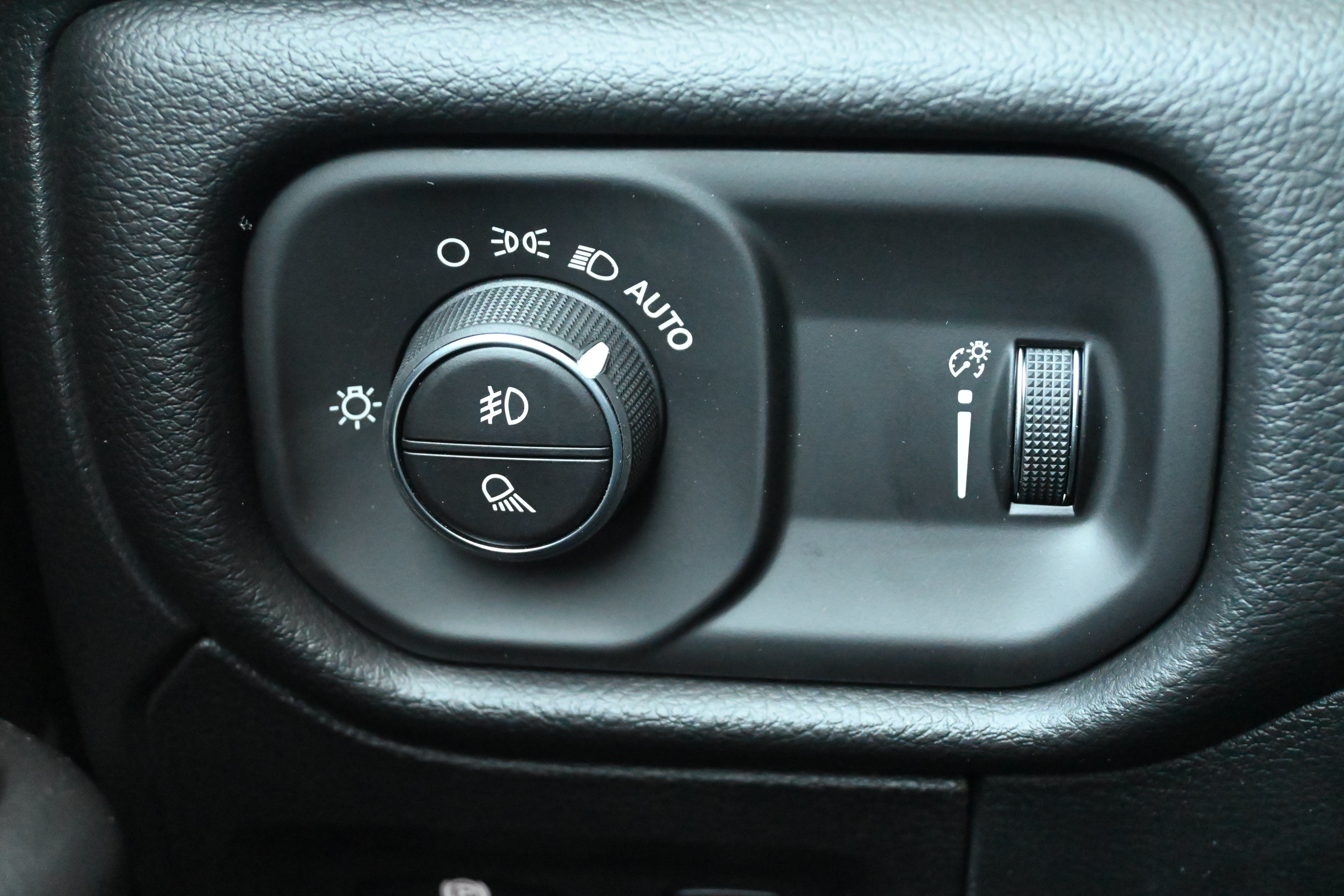 New 2026 RAM 1500 Big Horn w/ Night Edition RWD image 27