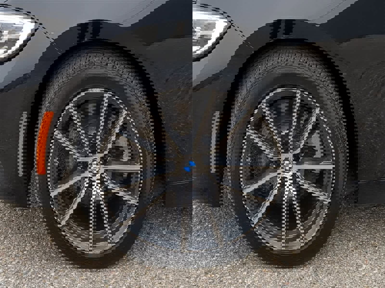 Used 2019 BMW 330i xDrive Sedan w/ Convenience Package image 21