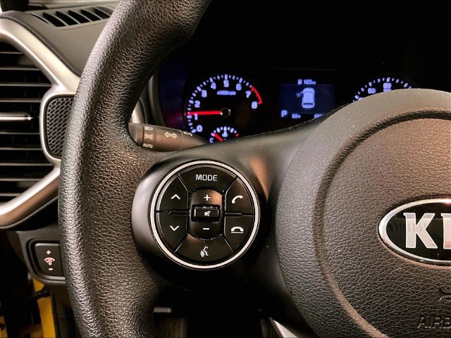Used 2020 Kia Soul LX FWD image 17