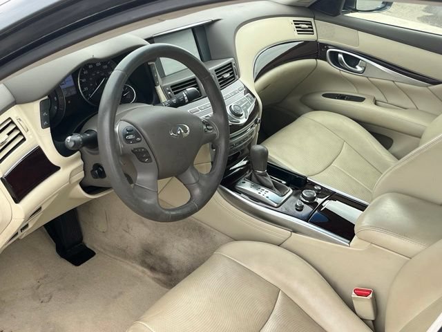 Used 2012 INFINITI M37 w/ Premium Pkg RWD image 11