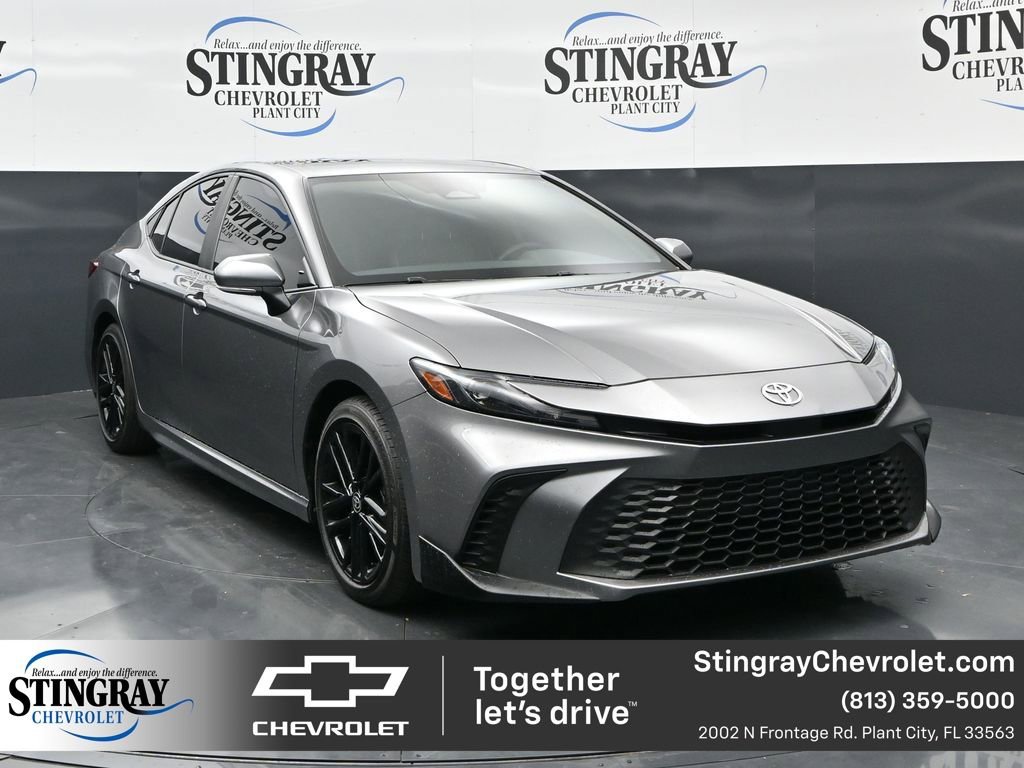 Used 2025 Toyota Camry SE w/ Multimedia Upgrade Package