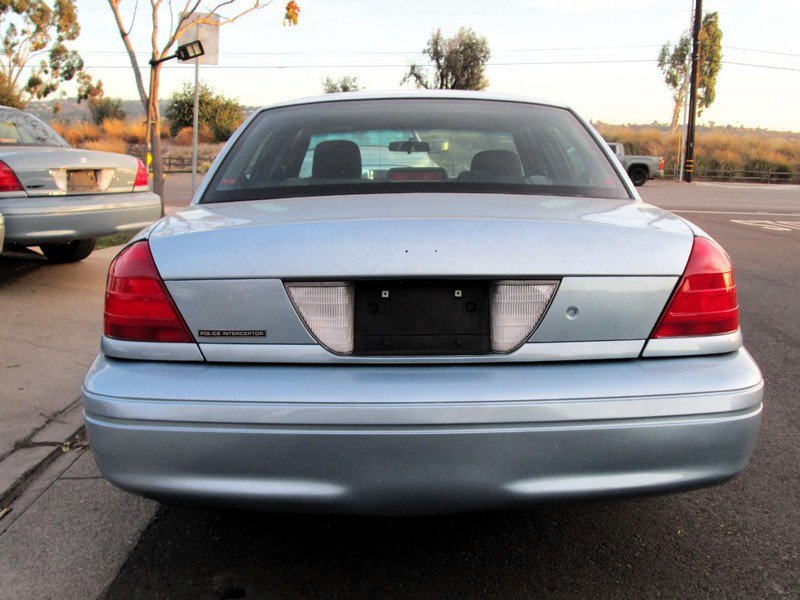 Used 2007 Ford Crown Victoria Police Interceptor RWD image 4