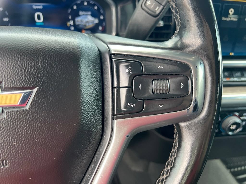 Used 2023 Chevrolet Silverado 1500 LT AWD/4WD image 33