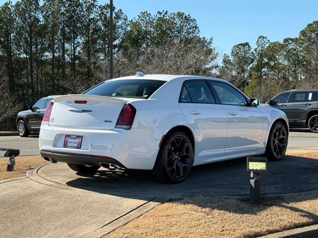 Used 2022 Chrysler 300 S image 7