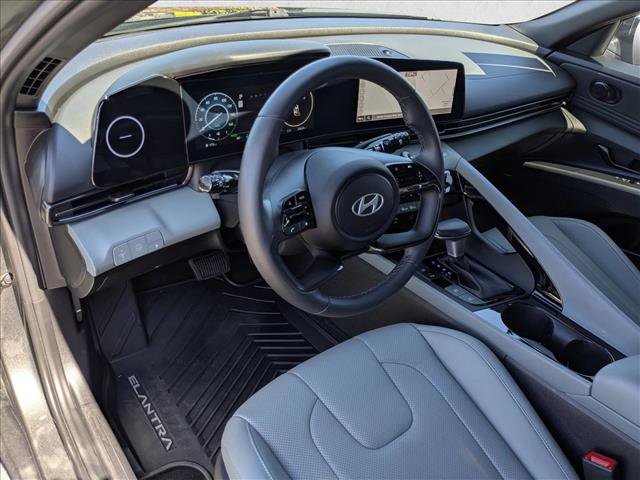 Used 2024 Hyundai Elantra Limited image 10