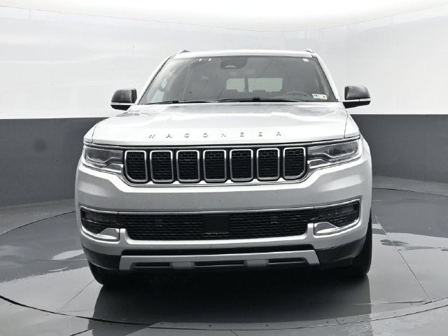 Used 2025 Jeep Wagoneer Series II AWD/4WD image 27