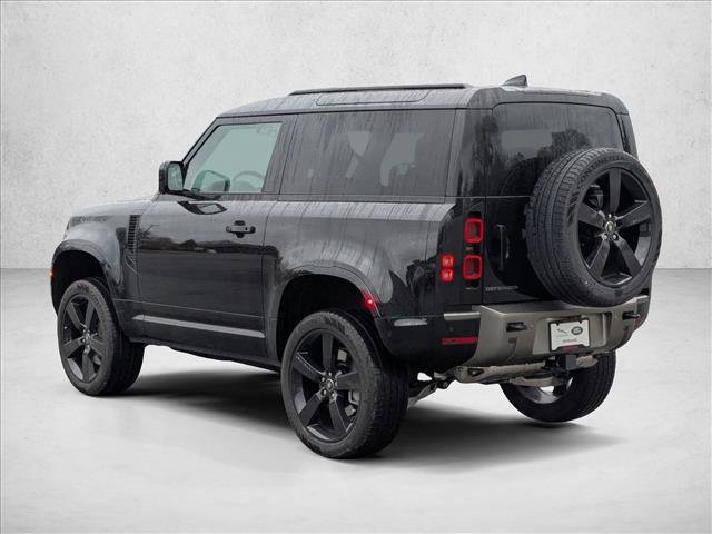 New 2025 Land Rover Defender 90 X-Dynamic SE image 8