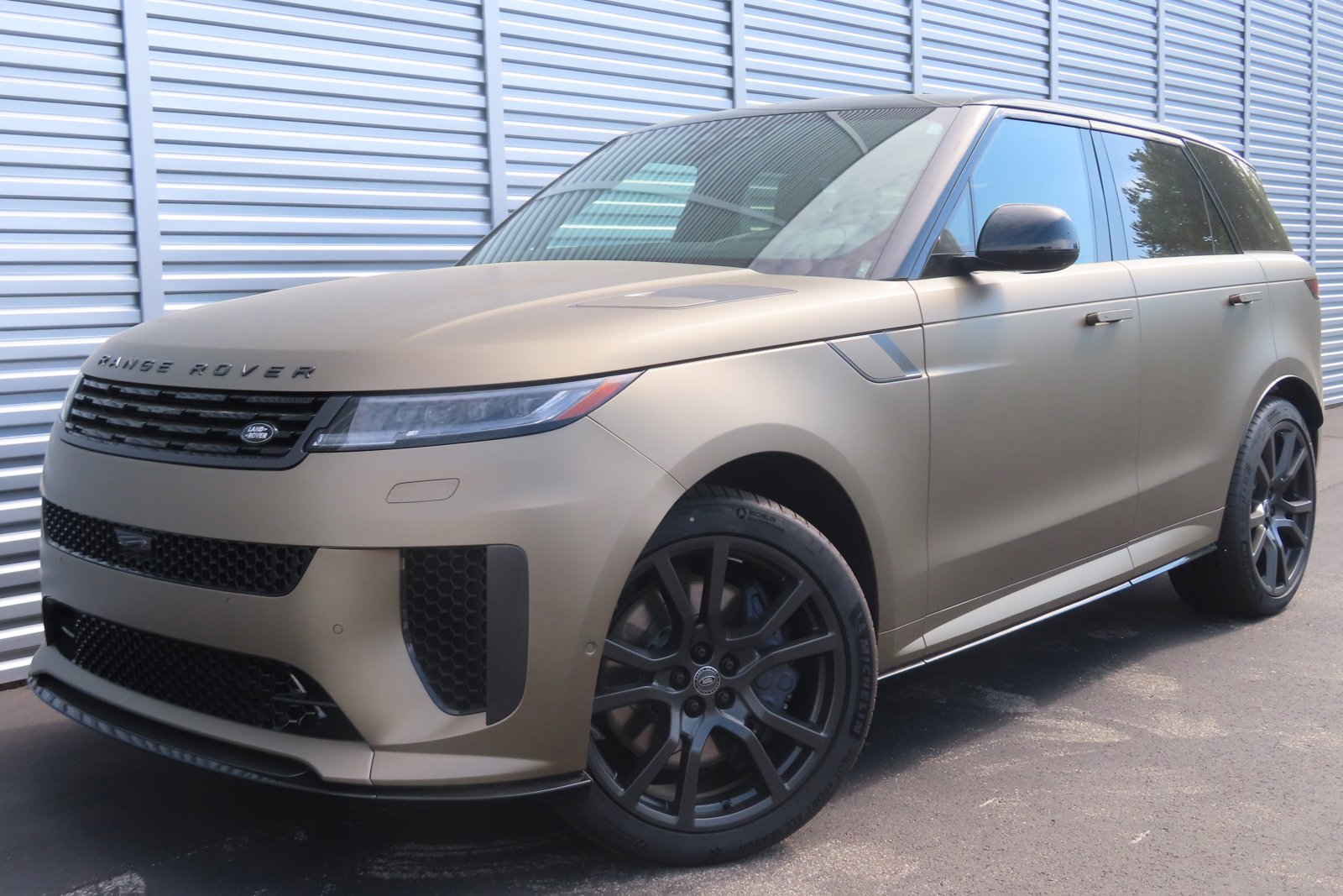New 2024 Land Rover Range Rover Sport SV Edition One Carbon Bronze