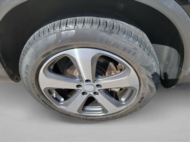 Used 2017 Mercedes-Benz GLC 300 image 9
