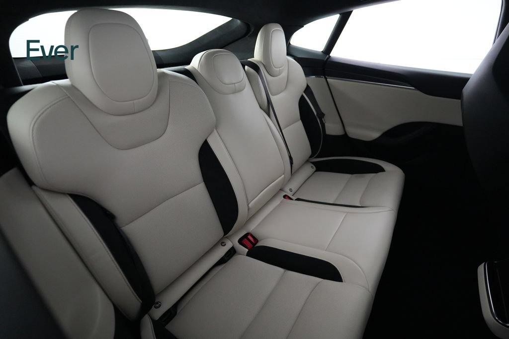 Used 2026 Tesla Model S Plaid AWD/4WD image 5