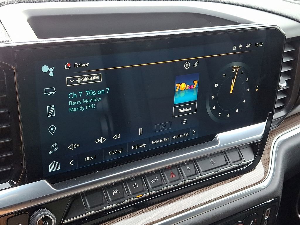 Used 2023 Chevrolet Silverado 1500 RST w/ Z71 Off-Road Package image 17