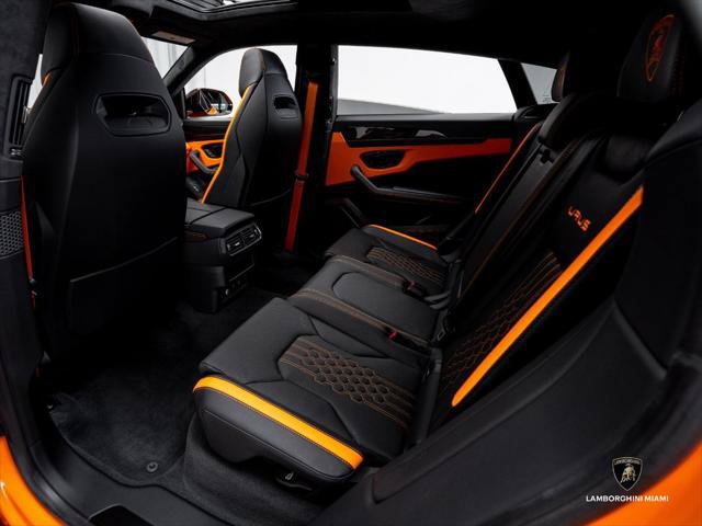Used 2024 Lamborghini Urus S AWD/4WD image 48