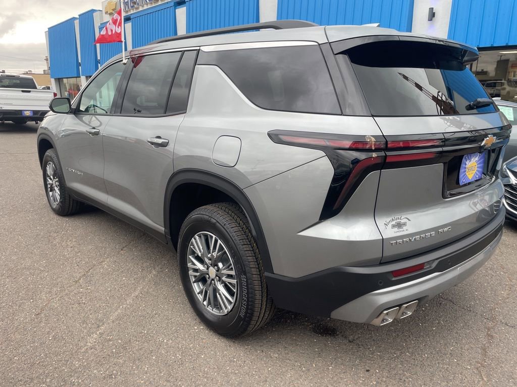 New 2026 Chevrolet Traverse LT image 7