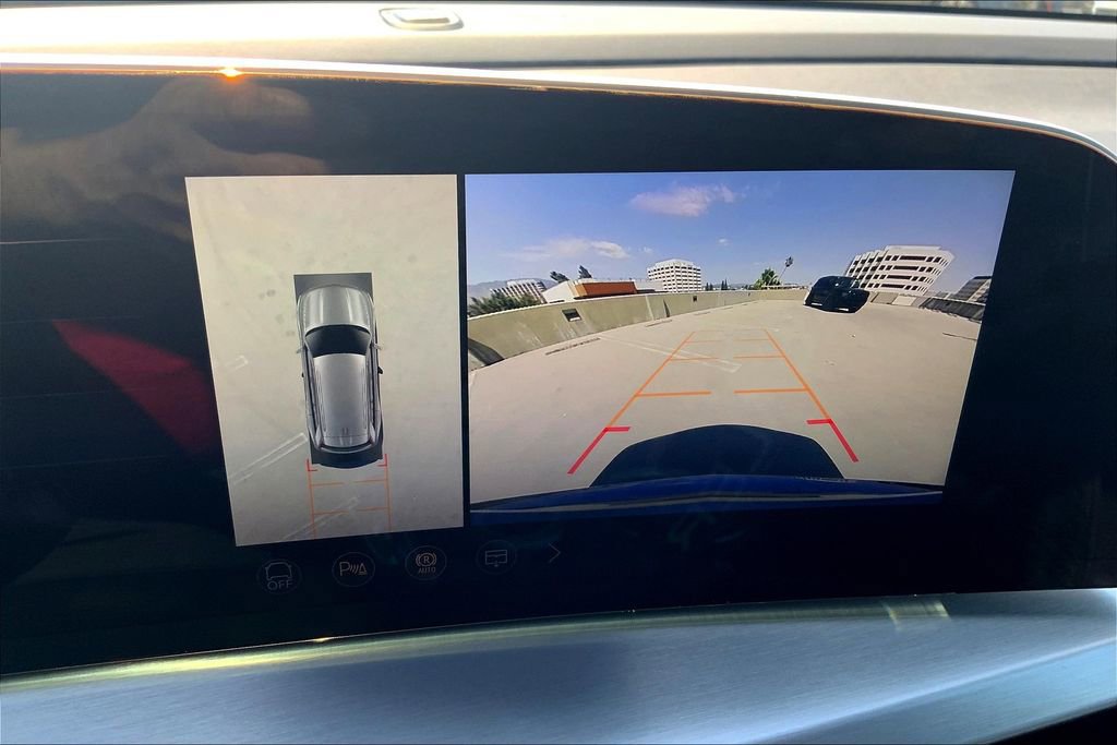 New 2026 Cadillac Vistiq Sport image 25