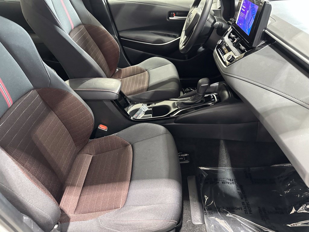 Certified 2023 Toyota Corolla SE w/ Carpet Mat Package (TMS) FWD image 18