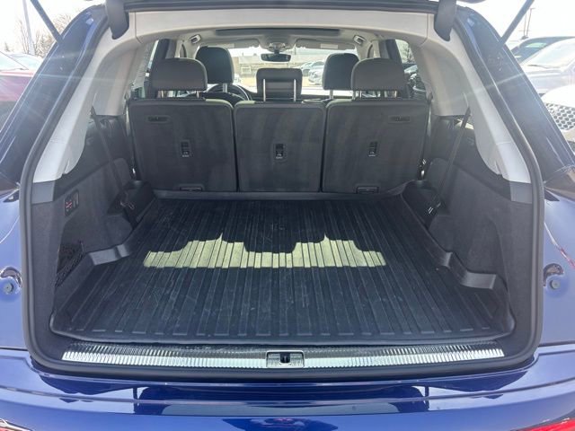 Used 2024 Audi Q7 3.0T Premium Plus image 9