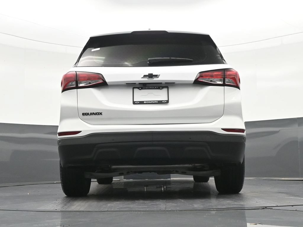 Used 2024 Chevrolet Equinox LS w/ Sport Edition FWD image 27
