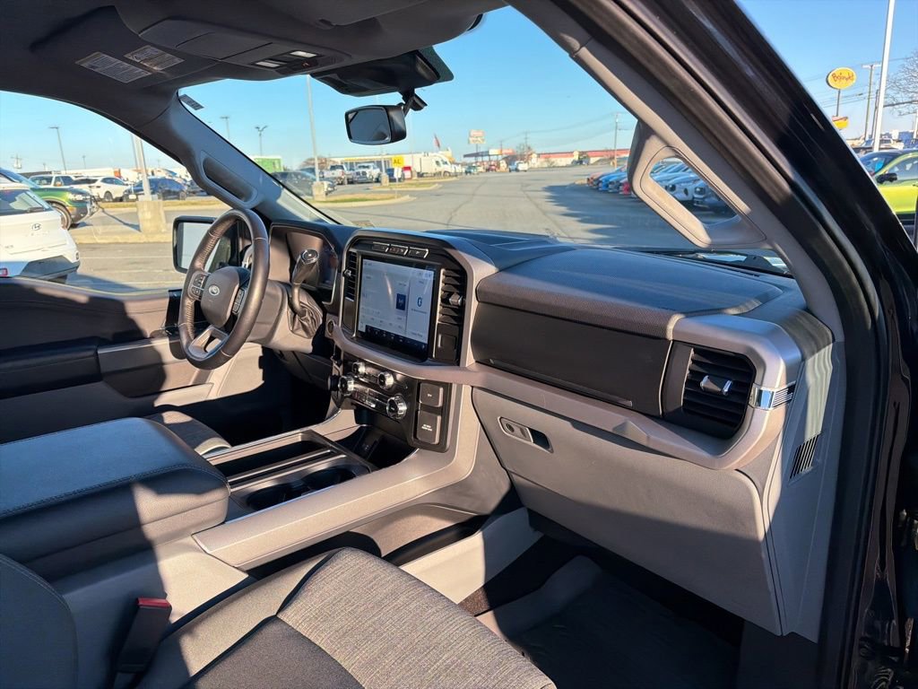 Certified 2022 Ford F150 XLT w/ Equipment Group 302A High image 21