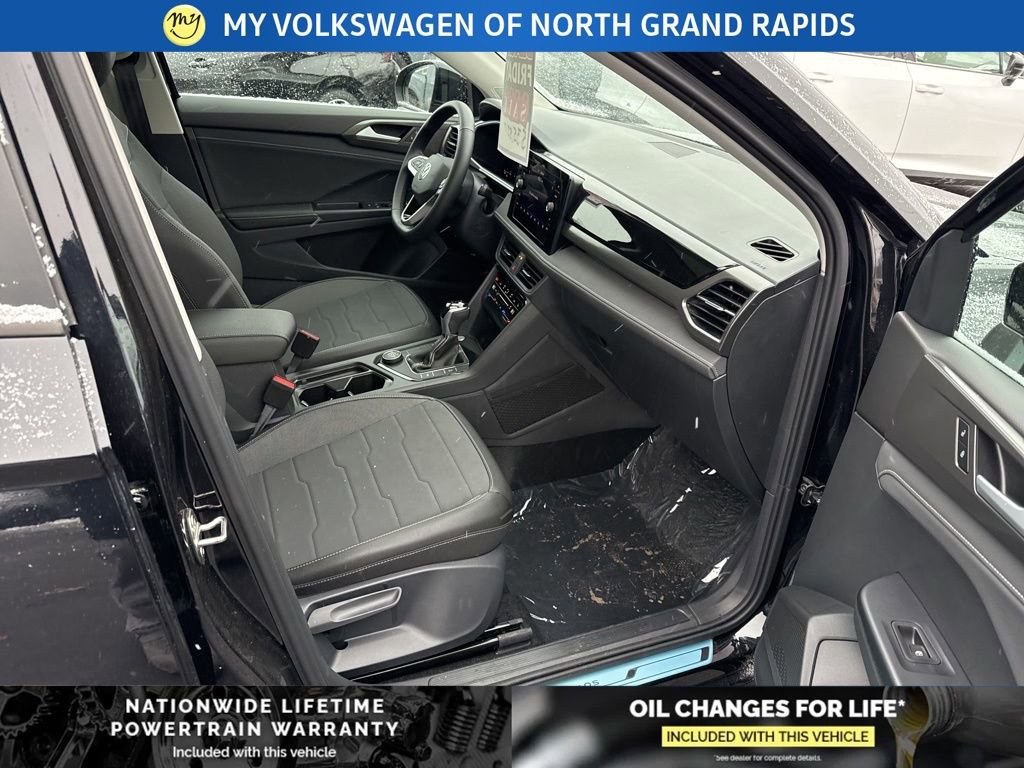 New 2026 Volkswagen Taos SE image 26