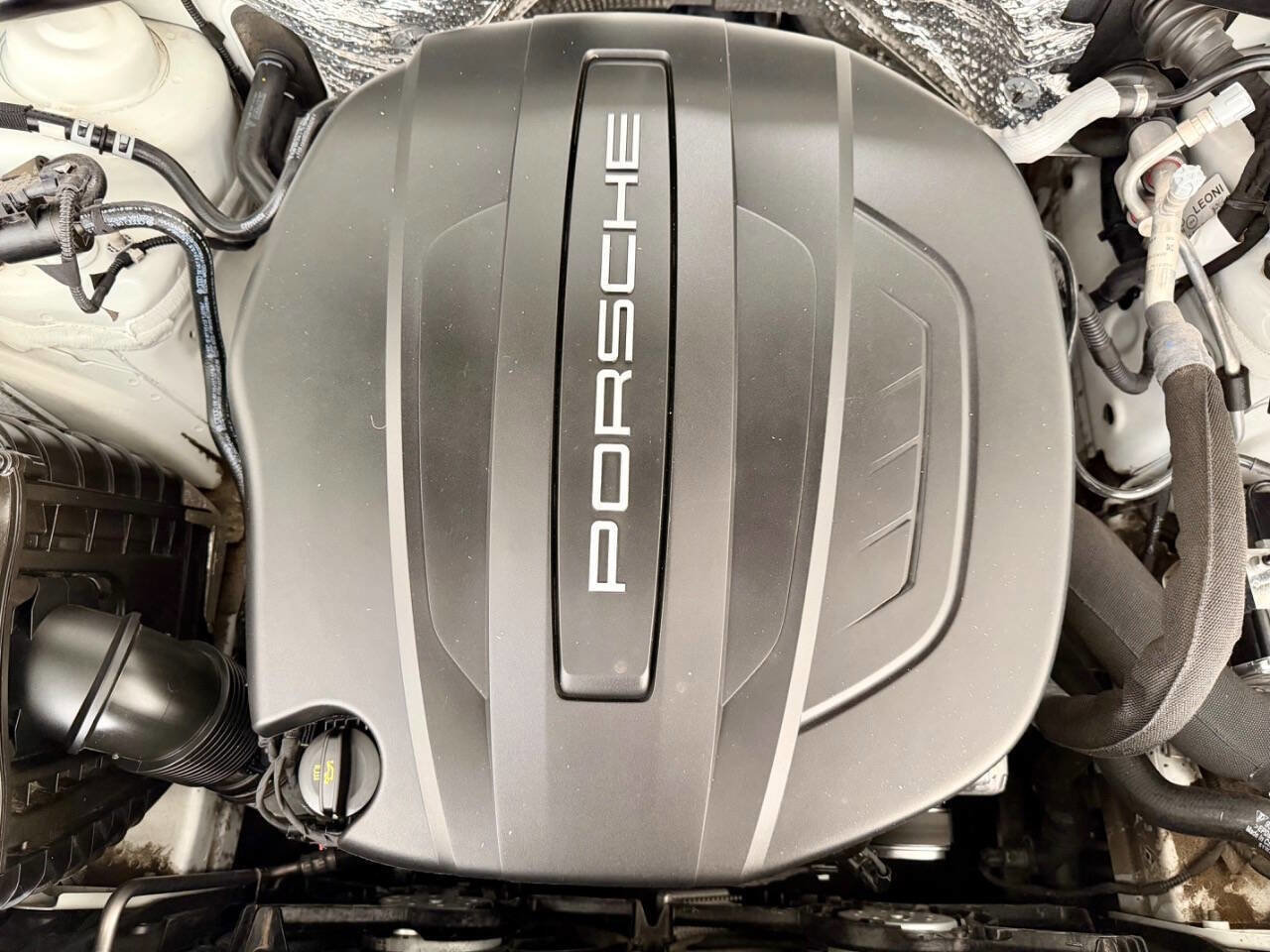 Used 2021 Porsche Macan image 21