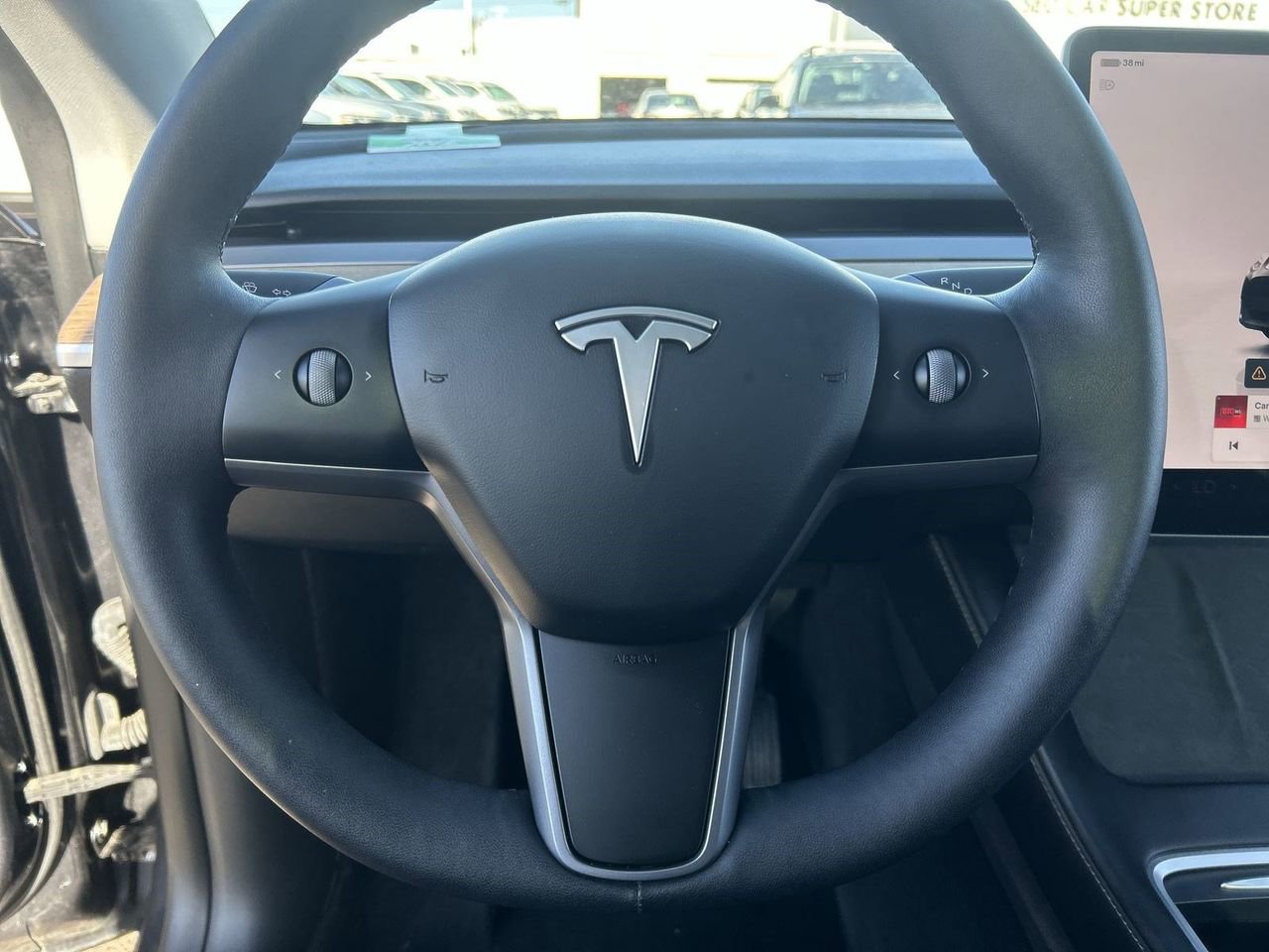 Used 2024 Tesla Model Y Long Range RWD image 20