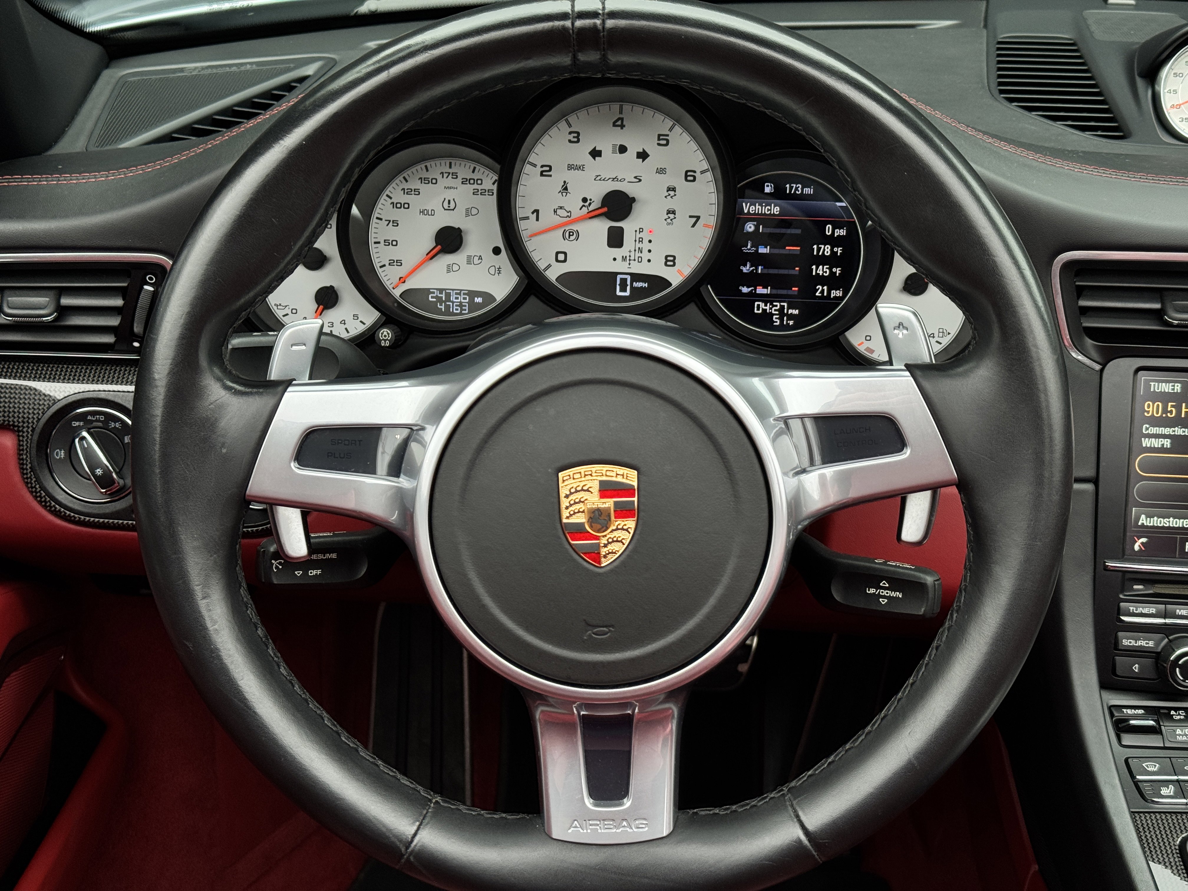 Certified 2016 Porsche 911 Turbo S image 26