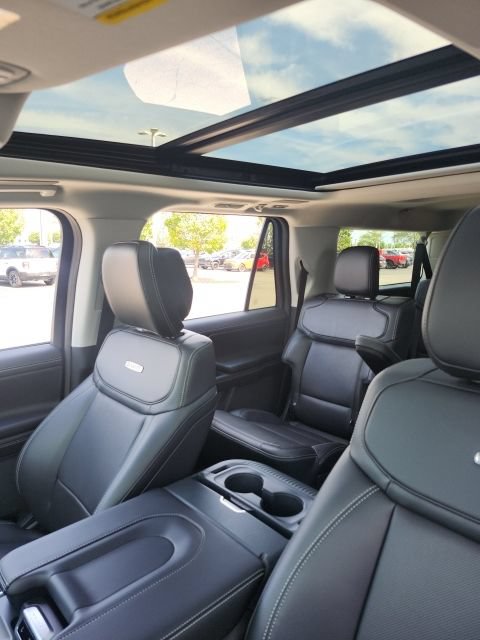 New 2027 Ford Expedition Max Platinum AWD/4WD image 35