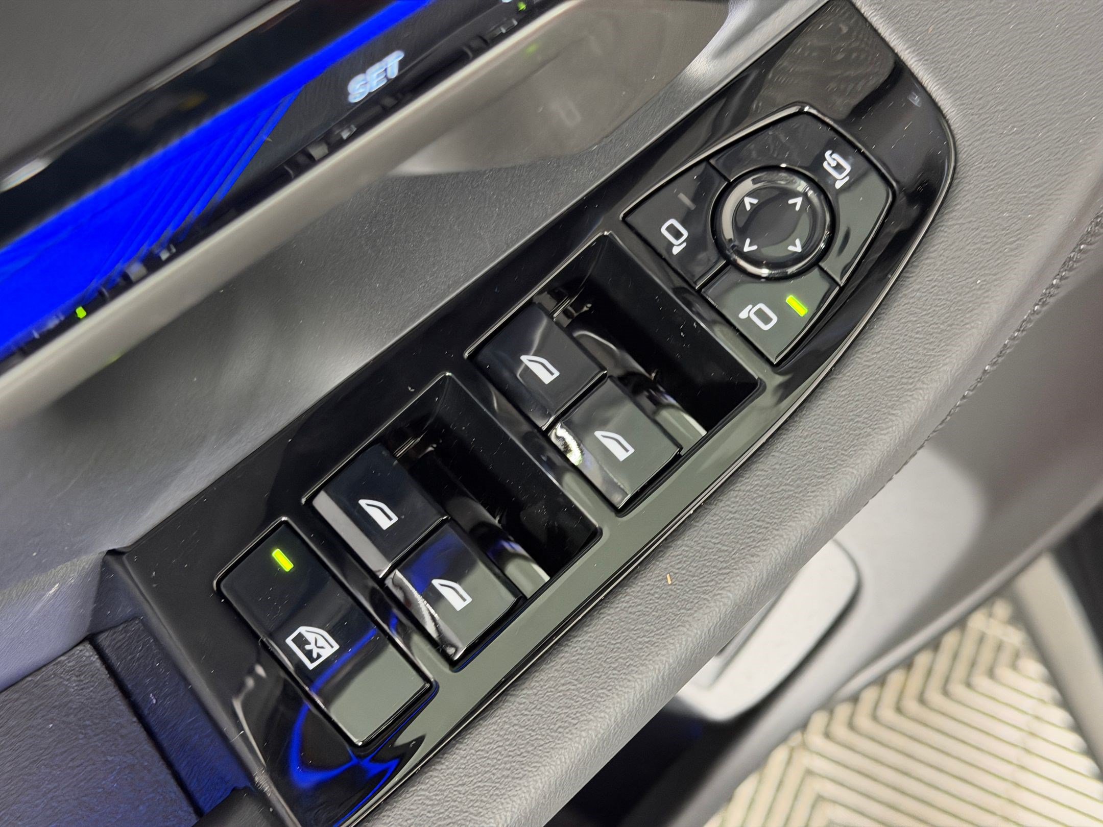 New 2027 BMW M5 Touring AWD/4WD image 14