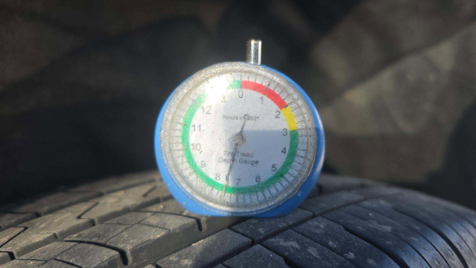 Used 2020 GMC Acadia SLT image 20