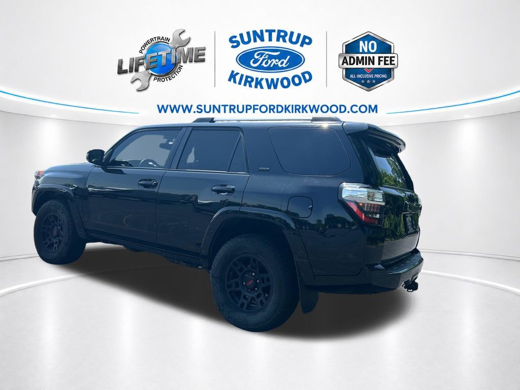 Used 2019 Toyota 4Runner SR5 Premium AWD/4WD image 3