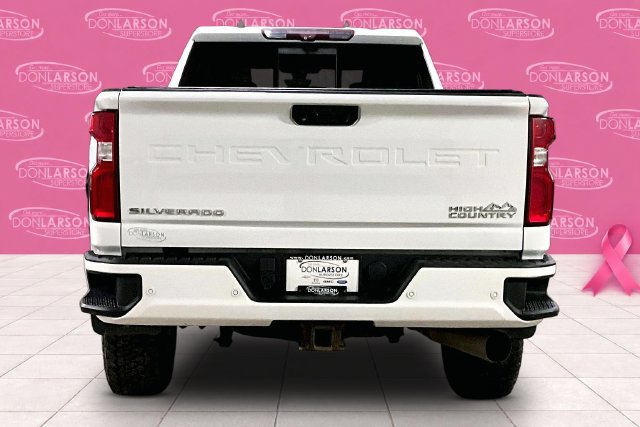 Used 2020 Chevrolet Silverado 2500 High Country w/ Technology Package AWD/4WD image 8