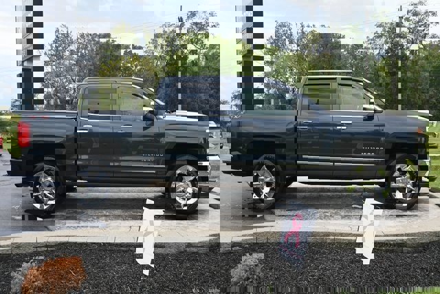 Used 2018 Chevrolet Silverado 1500 LTZ w/ Sport Package image 4