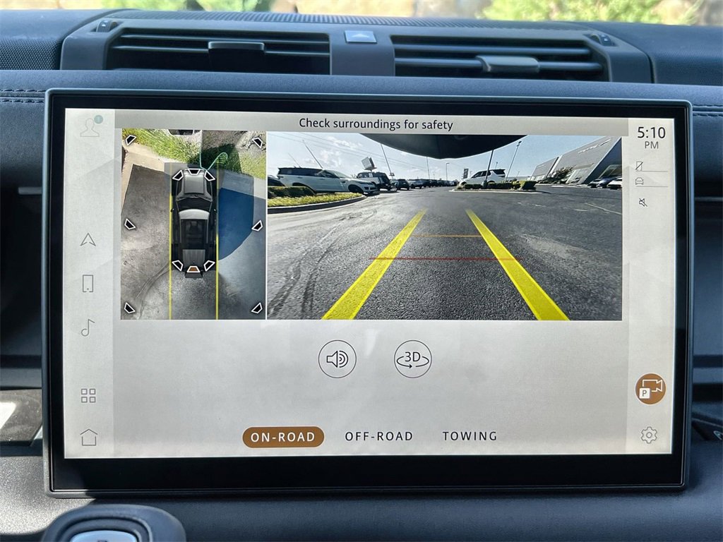 Used 2025 Land Rover Defender 110 S image 26