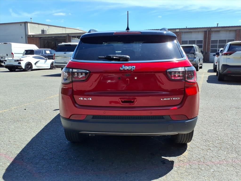 Used 2024 Jeep Compass Limited AWD/4WD image 33