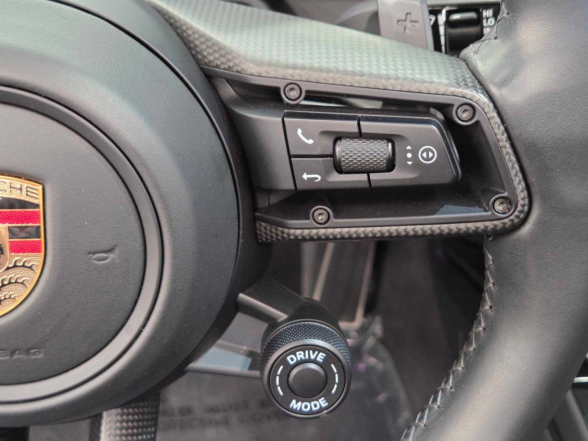 Certified 2022 Porsche 911 Carrera GTS RWD image 17