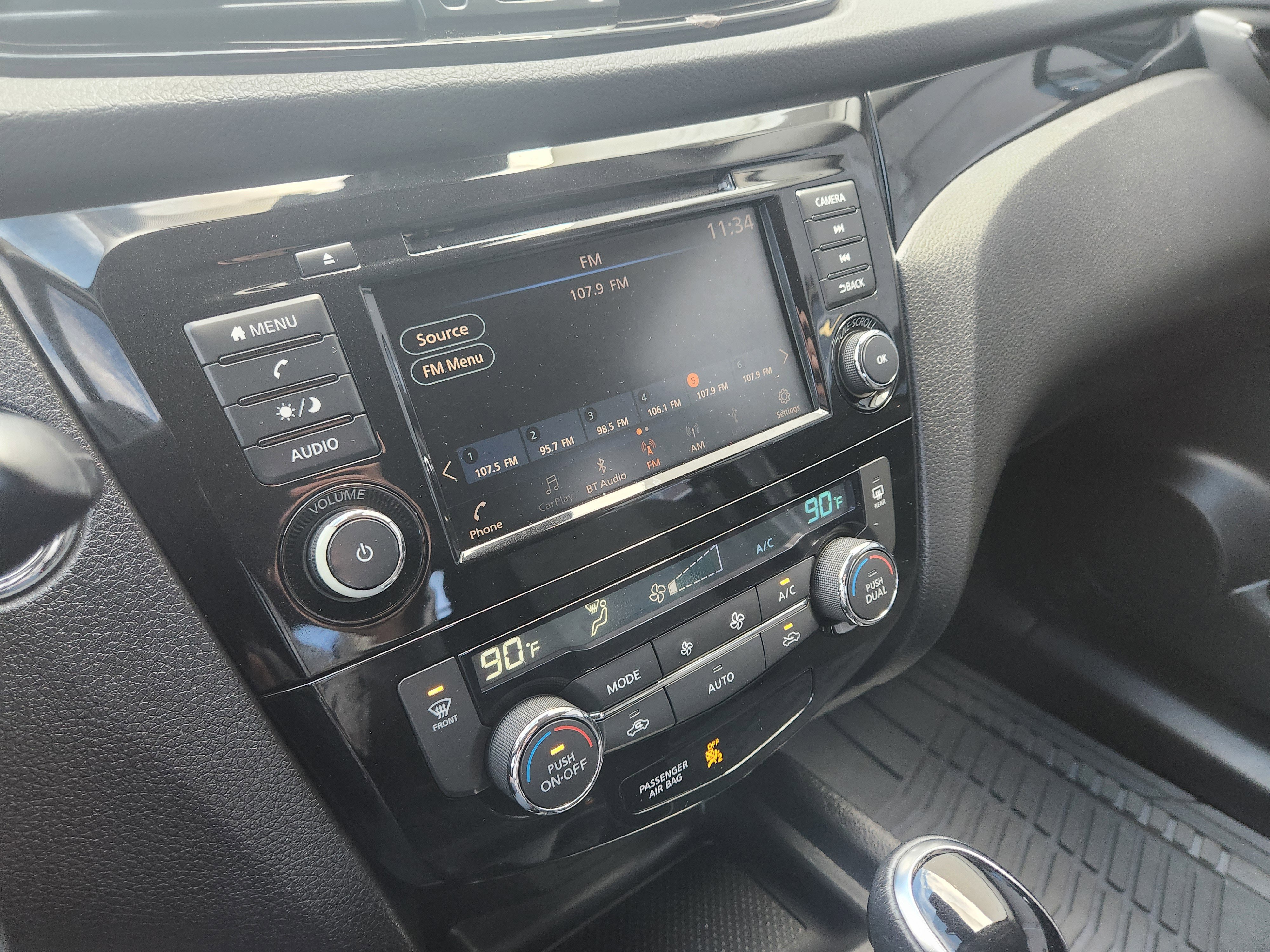 Used 2019 Nissan Rogue Sport SV w/ All-Weather Package image 22