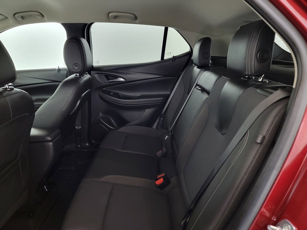 Used 2022 Buick Encore GX Select w/ Sport Touring Package FWD image 13