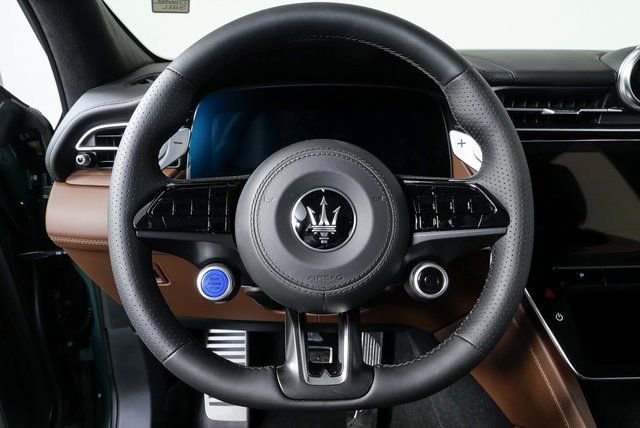 New 2026 Maserati Grecale Folgore AWD/4WD image 10
